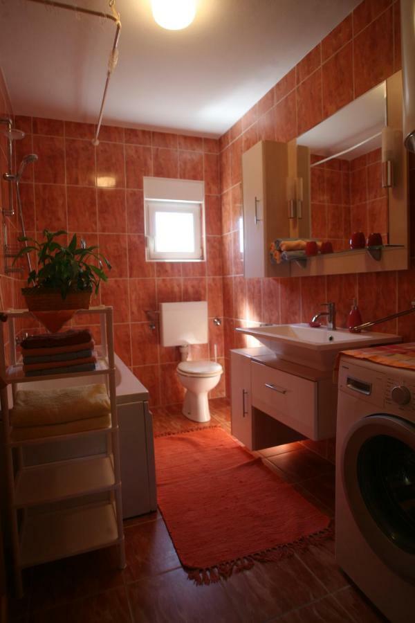 Raj Muraj Ferienappartement Kornić Exterior foto